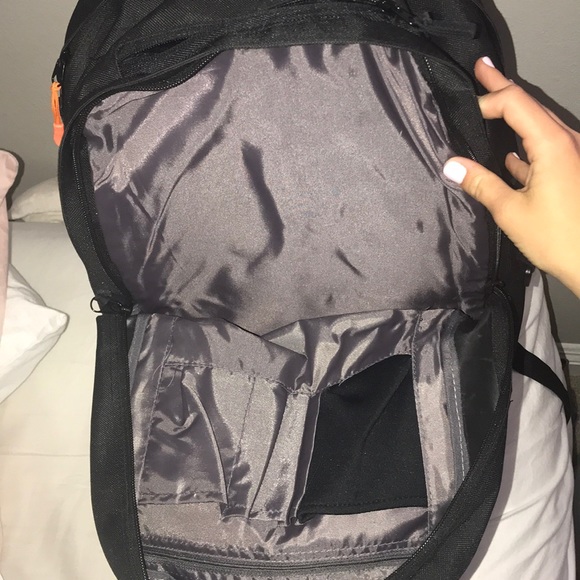 Computer backpack - Picture 3 of 4